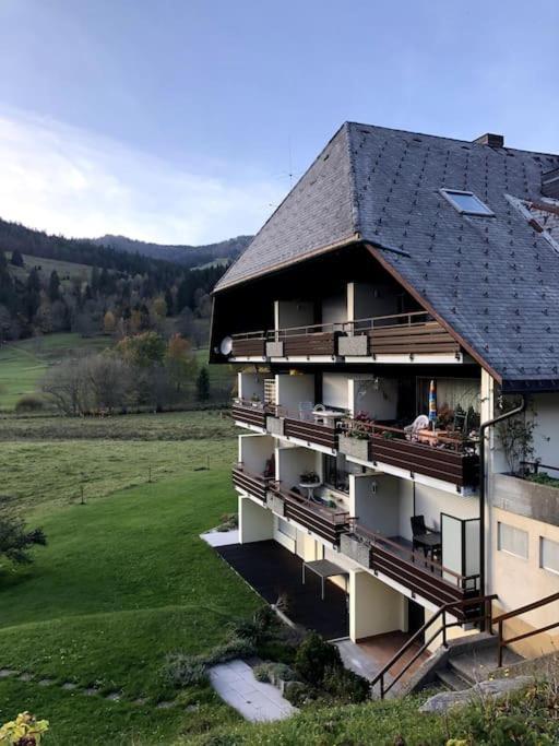 Schwarzwald Loft Menzenschwand Apartment Exterior photo